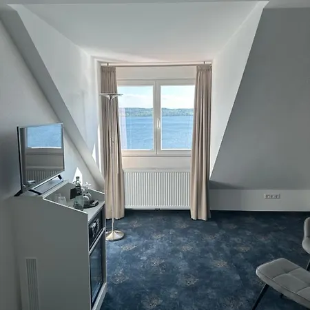 Hotel Seegarten-3